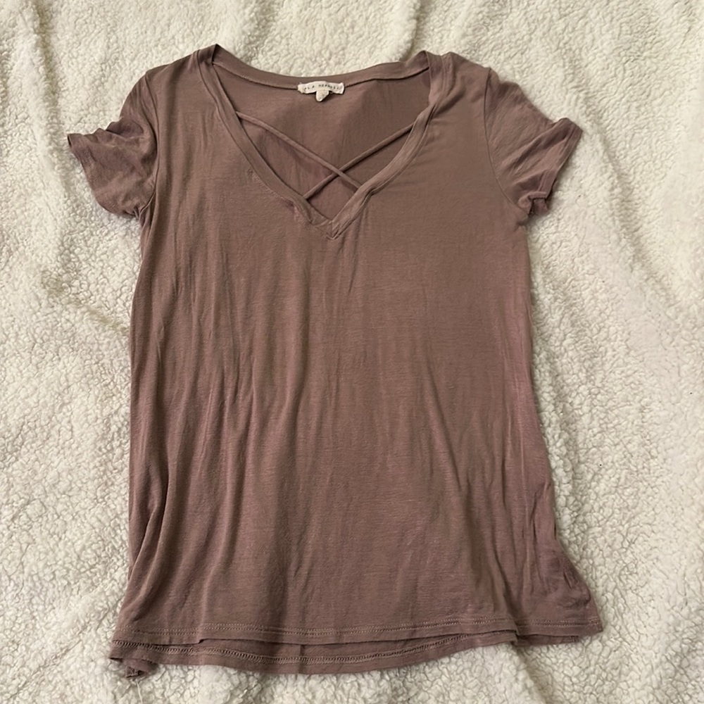 LA hearts top